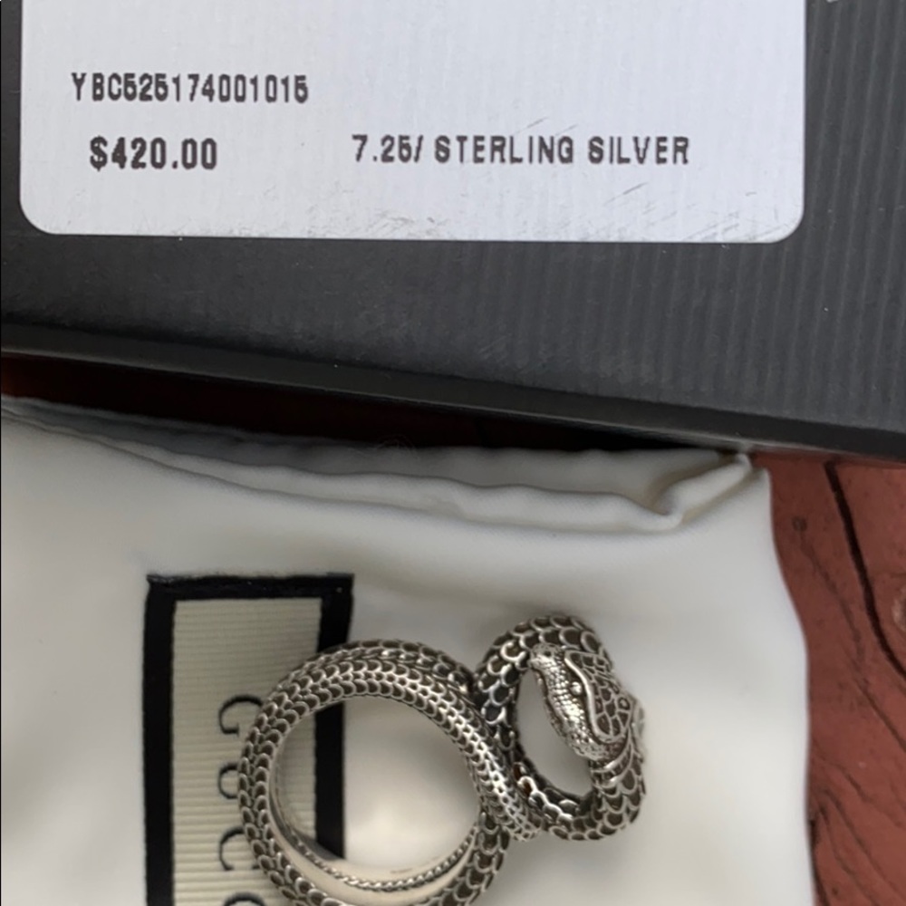 Gucci Garden Snake Ring - Picture 9 of 9